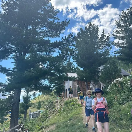 Kolata View Alpesi faház Tropoja
