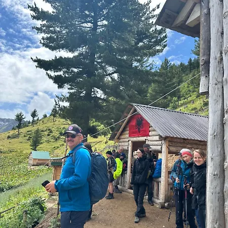 Dağ evi Kolata View Tropoje