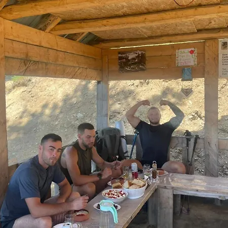 Kolata View * Tropoje