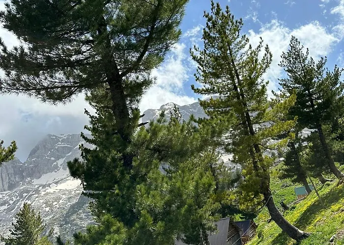 Kolata View * Tropojë